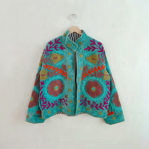 Chaqueta Corta de Terciopelo Azul Turquesa para Mujer, Bordada con Diseño Suzani, Estilo Boho Étnico Tradicional con Patrón Floral, Abertura Frontal - Product Image 1