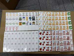 Teacher‑Themed Acrylic American Mahjong Set Fast Shipment After Order Placement - Product Image 3