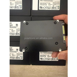 Disques SSD internes TLC NAND SATA 6 Gb/s de 1,92 To MZ7LH1T9HMLT-00005 PM883 pour serveurs de centres de données - Product Image 1