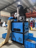 Machine à déchiqueter les fils de cuivre à chaud pour le recyclage des fils de cuivre en granulés, machine de recyclage