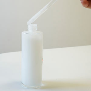 Filtrato di Fermentazione del Riso <span class=keywords><strong>a</strong></span> Marchio Privato per Aloe Vera, Glicerina e Acido Ialuronico per Luminosità, Riparazione della Barriera Cutanea e Sbiancamento del <span class=keywords><strong>Viso</strong></span> (ODM) - Product Image 1