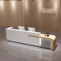 Bureau d'accueil moderne et simple peint pour l'école, le bureau, le bar, l'entreprise, l'hôtel - Modèle