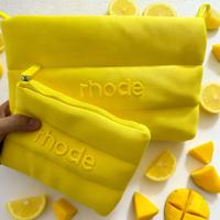 Pochette de maquillage en silicone personnalisable en gros, sac de rangement cosmétique de voyage souple et étanche pour marques de soins de la peau, idéal comme cadeau