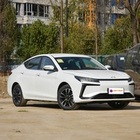 Sedán Eléctrico JAC Yiwei Aipao de 174hp Fabricado en China con Batería LFP de 54.2kWh y Carga Rápida para Servicios de Transporte y Taxis