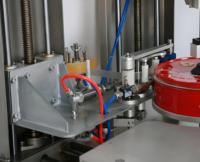 Scelleuse de bouteilles rondes économique, machine semi-automatique de scellage par ruban pour boîtes à pâtisserie rondes, équipement manuel de fermeture de boîtes à biscuits