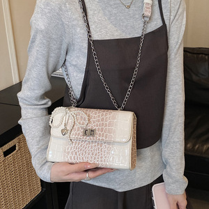 Sac à main vintage 2026 en similicuir croco pour femme, sac à bandoulière chaîne, sac à main tendance et stylé - Product Image 2