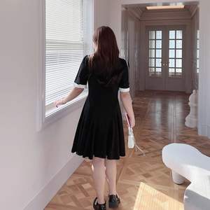 Robe trapèze grande taille Runqi N8426 avec col Peter Pan, color block, décontractée, noire, pour femme - Product Image 3