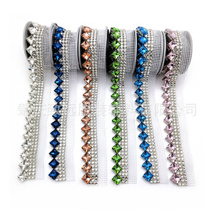 Adornos de cristal cuadrados de 5 mm con base plana de 12x12 para joyería DIY, ropa y accesorios. - Product Image 1