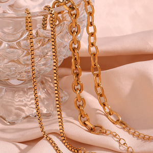 Braccialetto alla caviglia con catena del piede da <span class=keywords><strong>donna</strong></span> senza appannamento De Cheville PVD Jewelry cavigliere in acciaio inossidabile placcato <span class=keywords><strong>oro</strong></span> 18 carati per le donne - Product Image 2
