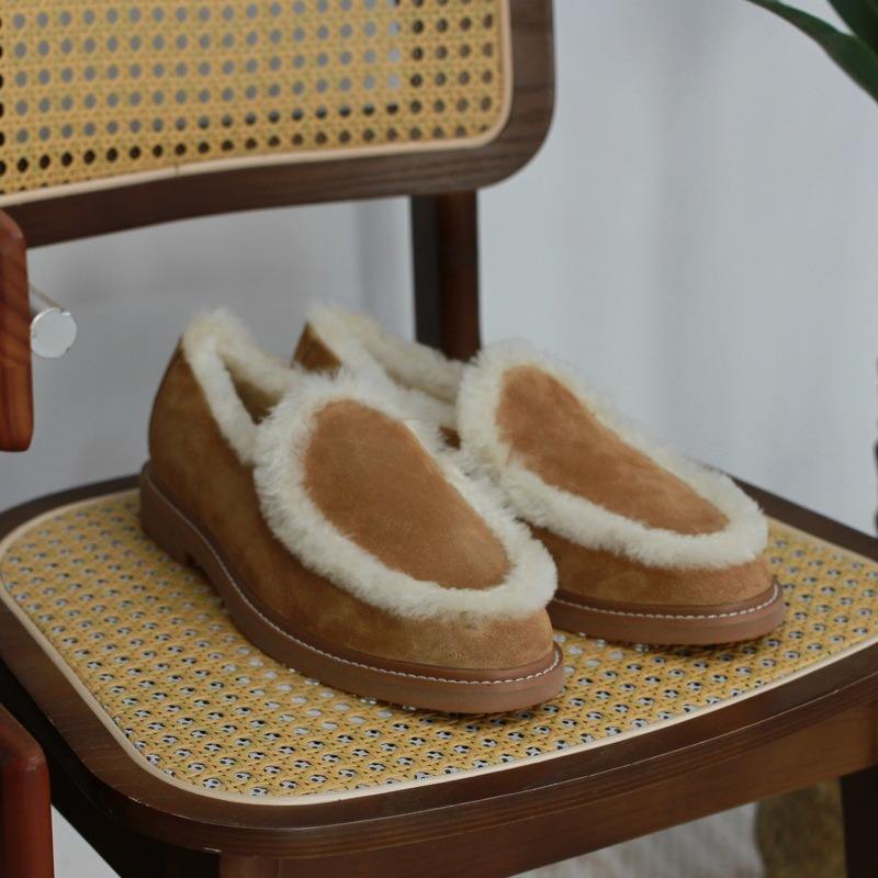 สีน้ำตาล