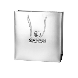 Biểu Tượng Tùy Chỉnh In Cao Cấp Sang Trọng Kim Loại Gương Bạc Giấy Mua Sắm Túi Với Ribbon Xử Lý Cho Mỹ Phẩm Và Quà Tặng - Product Image 4