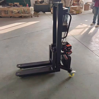 Chariot élévateur électrique, équipement de manutention de boîtes aéronautiques, chargement et déchargement, petite machine de chargement sonore pour scène d'éclairage