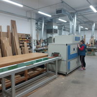 Machine de peinture à profil pour bois, à base d'eau et UV, pour tiges rondes, cadres de portes, sols