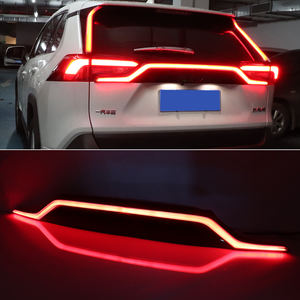 Para Toyota <span class=keywords><strong>RAV4</strong></span> 2019 2020 2021 2022 <span class=keywords><strong>2023</strong></span> 2024 Luz Trasera de Maletero para Parachoques Trasero LED Reflector de Luz de Freno Lámpara de Señal de Advertencia - Product Image 2