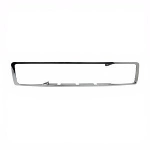 Nouvelle moulure de calandre supérieure en matériau PP - Product Image 1