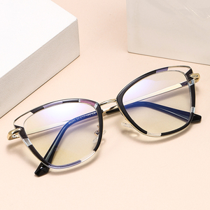 95290 Nuevas <span class=keywords><strong>Gafas</strong></span> de Moda Retro con Diseño de Ojo de Gato para Mujer, Anti Luz Azul, Lentes Fotocromáticas, Logotipo Personalizable - Product Image 1