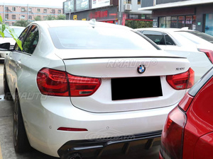 Alerón Trasero de Fibra de Carbono Real para BMW Serie 1 F52 118i 120i 125i 4 Puertas 2017 2018 2019 2020 2021 - Product Image 1