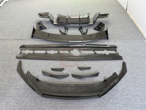 Nouveau kit carrosserie <span class=keywords><strong>Audi</strong></span> R8 haute performance en fibre de carbone : lèvre avant, canards de pare-chocs avant, jupes latérales, diffuseur arrière, aileron arrière - Product Image 2