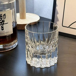 Tasse <span class=keywords><strong>à</strong></span> whisky en <span class=keywords><strong>verre</strong></span> transparent sculpté <span class=keywords><strong>à</strong></span> la main de 220ml 7oz avec fond rock star <span class=keywords><strong>verre</strong></span> <span class=keywords><strong>à</strong></span> boire de <span class=keywords><strong>vin</strong></span> et de vodka <span class=keywords><strong>à</strong></span> l'ancienne pour Noël - Product Image 2