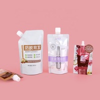 Pochette alimentaire noire de 100 ml avec bec verseur et poignée, résistante à l'humidité, imprimée en héliogravure, personnalisable, pour jus, en PET/AL/NY/LLDPE, certifiée BRC