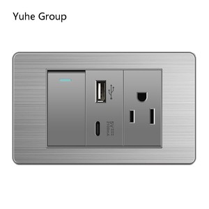 เต้ารับติดผนังสแตนเลสแบบสัมผัสมาตรฐานอเมริกัน 20A พร้อมพอร์ต USB 1 ช่อง 1 กลุ่ม และสวิตช์ไฟถนน 2 ช่อง - Product Image 1