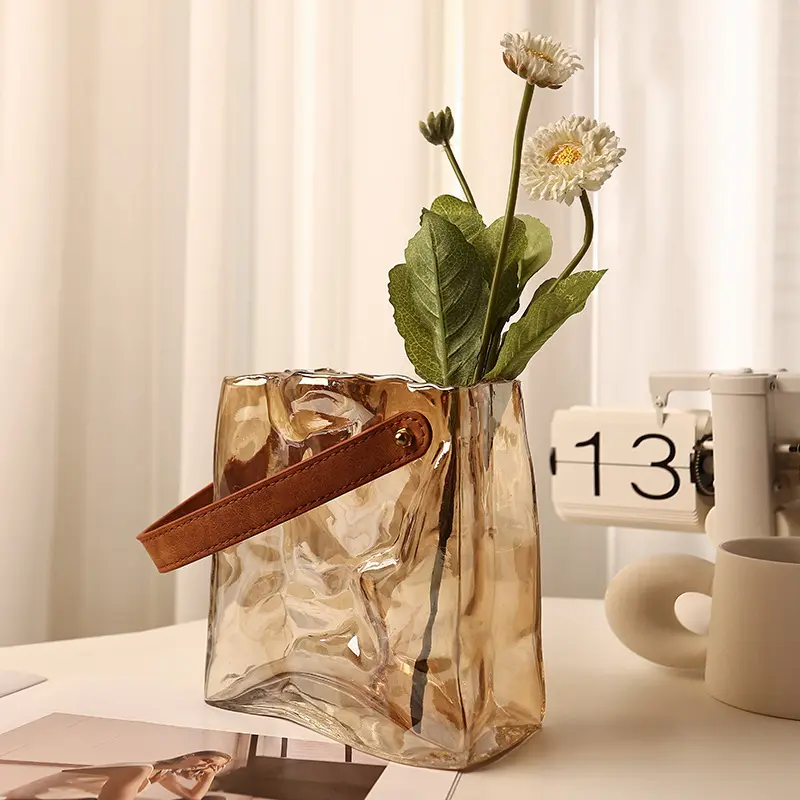 Nordic Style Großhandel Wohnzimmer Handtasche Geschenk klare Blume Glasvase mit Griff