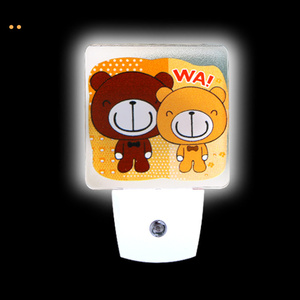 <span class=keywords><strong>Cool</strong></span> ked luces acrílicas lámpara de Sensor automático AC110-220V bebé niños niño luz nocturna enchufe de pared sensor de luz controlado mini luces - Product Image 3