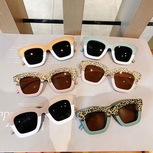 Gafas de Sol Infantiles Cuadradas con Doble Estampado de Leopardo, Protección UV400, Moda Retro 2021 para Niños y Niñas - Product Image 4