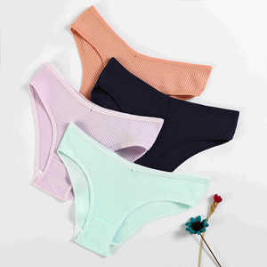 Culottes en coton OEM en gros pour femmes, taille basse, double entrejambe, respirantes, pour adolescentes et femmes - Product Image 1