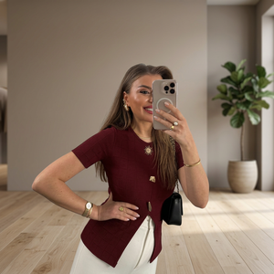 Blusa de Punto Asimétrica Elegante para Mujer con Accesorio Solar, Manga Corta, Ajuste Elástico, Estilo Diario - Product Image 3