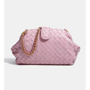 Sac à bandoulière personnalisé pour femme, sac coquille tissé à chaîne, grande capacité, sac nuage, sac à bandoulière unique et tendance - Product Image 4