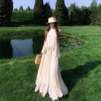 Ensemble de style vacances à la plage à la française pour femmes, robe douce d'été couleur pêche avec décolleté en dentelle et patchwork
