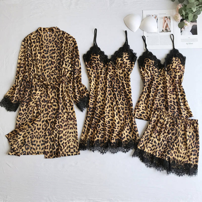peignoir leopard femme