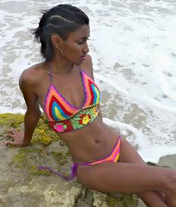 Bikini de Ganchillo Hecho a Mano - Product Image 1