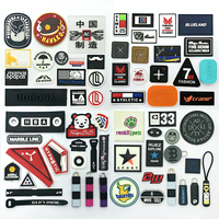 Étiquettes en caoutchouc PVC souple pour vêtements, personnalisation du nom de marque privée, personnalisé, Logo 3D, 50 pièces
