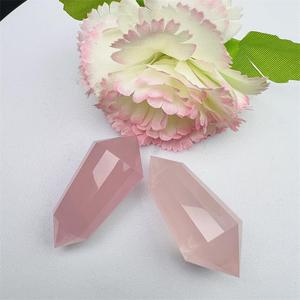 छोटे आकार 12 पक्षीय प्राकृतिक गुलाबी गुलाब क्वार्ट्ज वोगल शैली क्वार्ट्ज क्रिस्टल कट डबल समाप्त बिंदु ध्यान चिकित्सा - Product Image 4