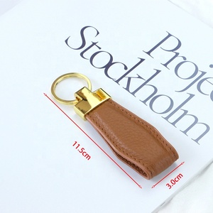 Porte-clés en cuir artisanal personnalisé de haute qualité, porte-clés de voiture en cuir et métal de luxe pour petit cadeau - Product Image 3