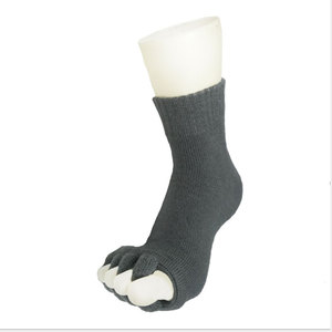 del dedo del pie separador de alivio del dolor alineación del pie del dedo del pie correctivas <span class=keywords><strong>Calcetines</strong></span> - Product Image 2