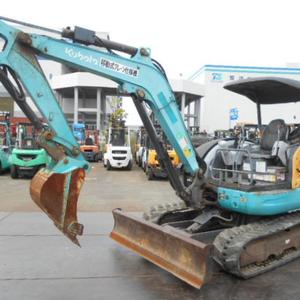Mini-excavatrice d'occasion à faible consommation de carburant, excavatrice à bras oscillant zéro, 4 tonnes, Kubota, diesel, pour usage agricole, Japon - Product Image 6