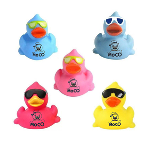 Promozionale eco-friendly 3 pollici misto gomma anatra Set Logo personalizzato Multi-colore <span class=keywords><strong>Mini</strong></span> giocattoli animali per feste Baby Shower - Product Image 1