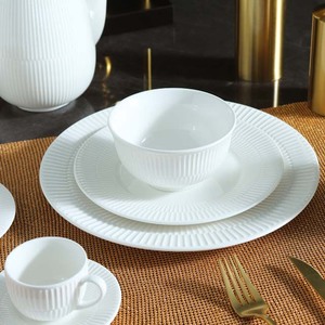 ชุดจานอาหารลายทางสีขาวสไตล์วินเทจสำหรับร้านอาหาร - Product Image 2