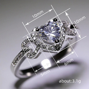 Anello con Diamante Taglio Cuore Q570 in Oro Bianco, Diamante Naturale, Gioiello da Donna per Fidanzamento, Colore D - Product Image 3
