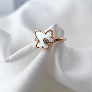 Anillos de moda de cobre chapado en oro de 18 quilates de estilo moderno - Product Image 1