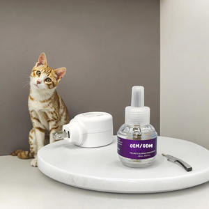 Diffuseur OEM 1 + 2 recharges Diffuseur de phéromones pour <span class=keywords><strong>chat</strong></span> pour un soulagement apaisant Produits pour animaux domestiques pour aider les chats à rester plus détendus - Product Image 2