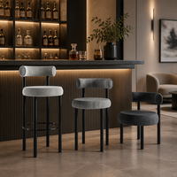 Tabourets de bar modernes en velours avec pieds en métal noir pour îlot de cuisine et mobilier de bar