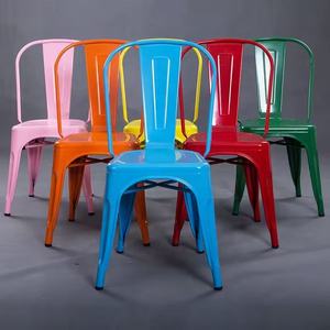 Chaise longue de style industriel peu coûteuse, empilable, pour l'extérieur, la maison, en fer, petite bistro, café, restaurant, salle à manger - Product Image 3