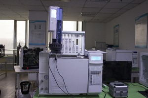 Cromatógrafo de Gases HPLC (GLPC/GC) con Espectrometría de Masas - Product Image 2