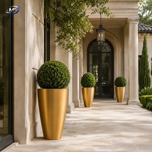 Jardinière en fibre de verre durable de luxe ML, pot de fleurs moderne doré pour l'intérieur/l'extérieur, pour la maison, le jardin, le hall d'hôtel et le bureau - Product Image 3