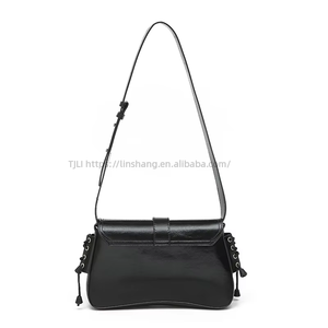 New Sweet Cool <b>Small</b> Shoulder <b>Bag</b> Fashion Handbag Woman Underarm <b>Black</b> <b>Bag</b> Wholesale Tanjing - Product Image 4