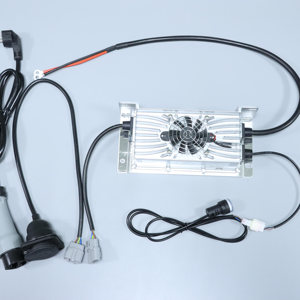 ขายตรงจากโรงงาน <span class=keywords><strong>ราคา</strong></span>ดีที่สุด เครื่องชาร์จ<span class=keywords><strong>แบ</strong></span><span class=keywords><strong>ต</strong></span>เตอรี่<span class=keywords><strong>ต</strong></span>ะกั่วกรด 48V20A 48V25A สำหรับรถกอล์ฟ เครื่องชาร์จ<span class=keywords><strong>แบ</strong></span>บติด<span class=keywords><strong>ต</strong></span>ั้งในตัว - Product Image 3